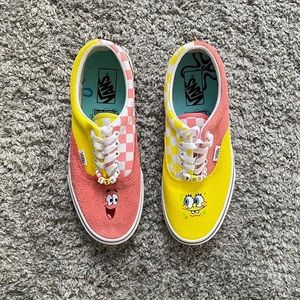 NWT (ish) vans x spongebob shoes!